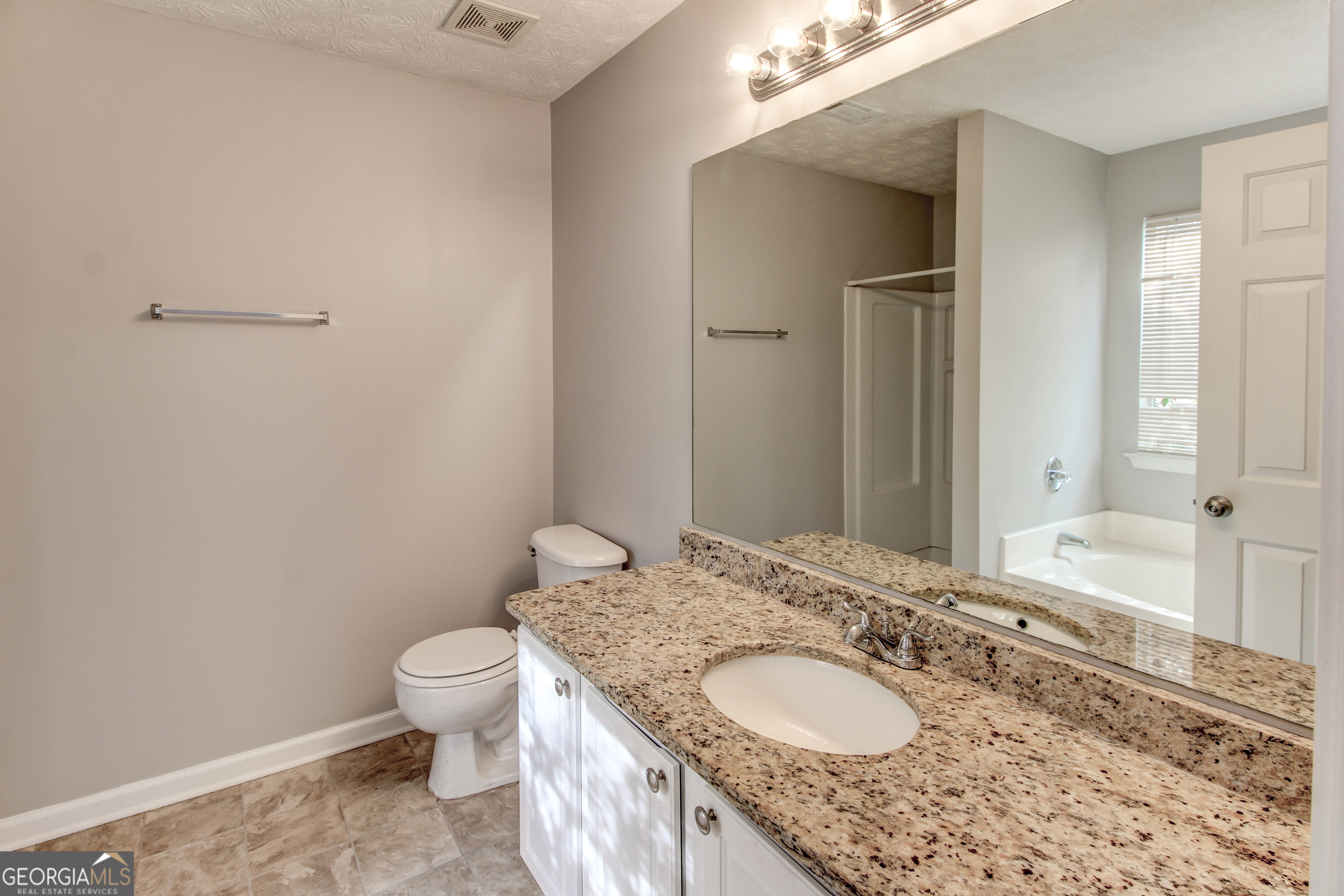 1624 Graystone Drive Property Photo 17