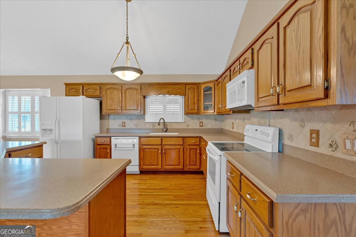 28 Summerwind Drive Property Photo 13