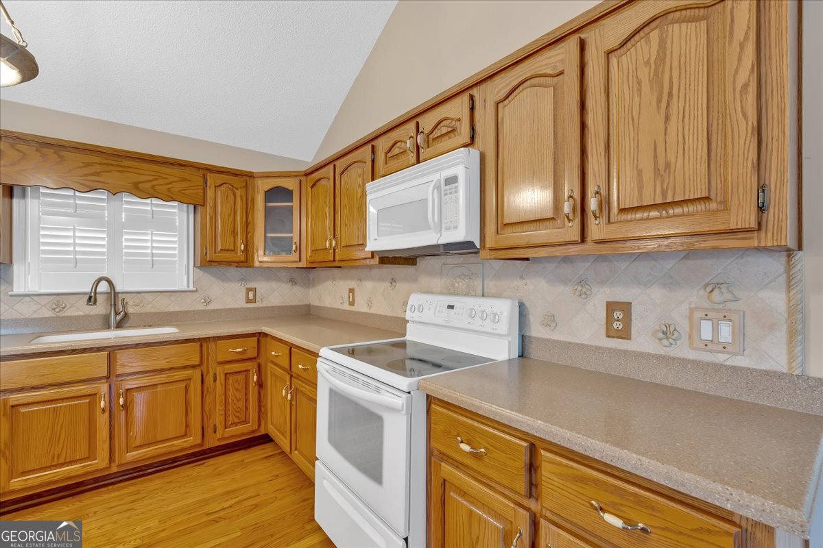28 Summerwind Drive Property Photo 14