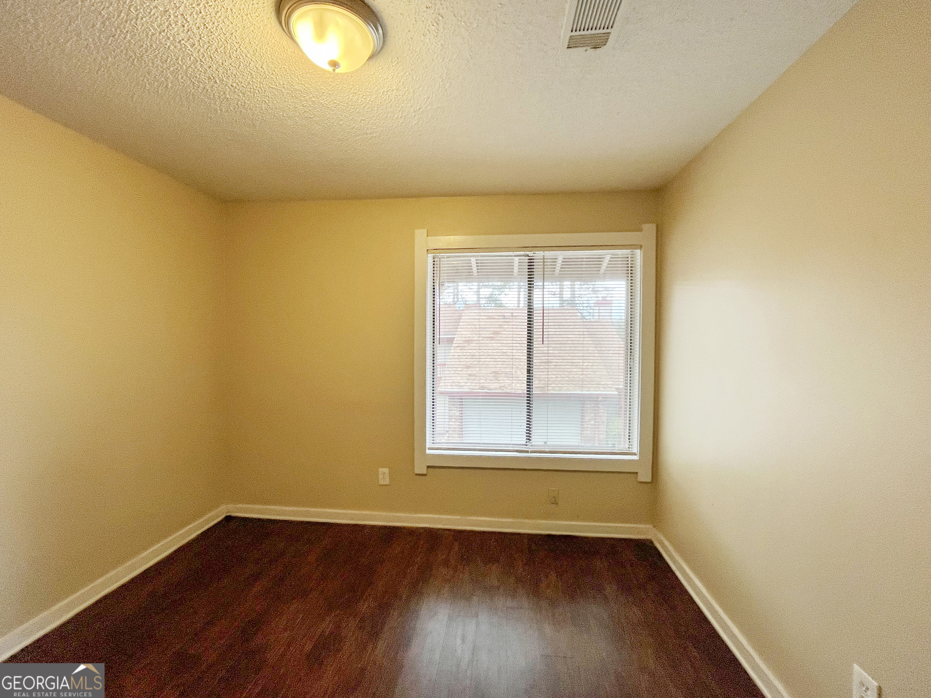 1153 Village Main Street Property Photo 13