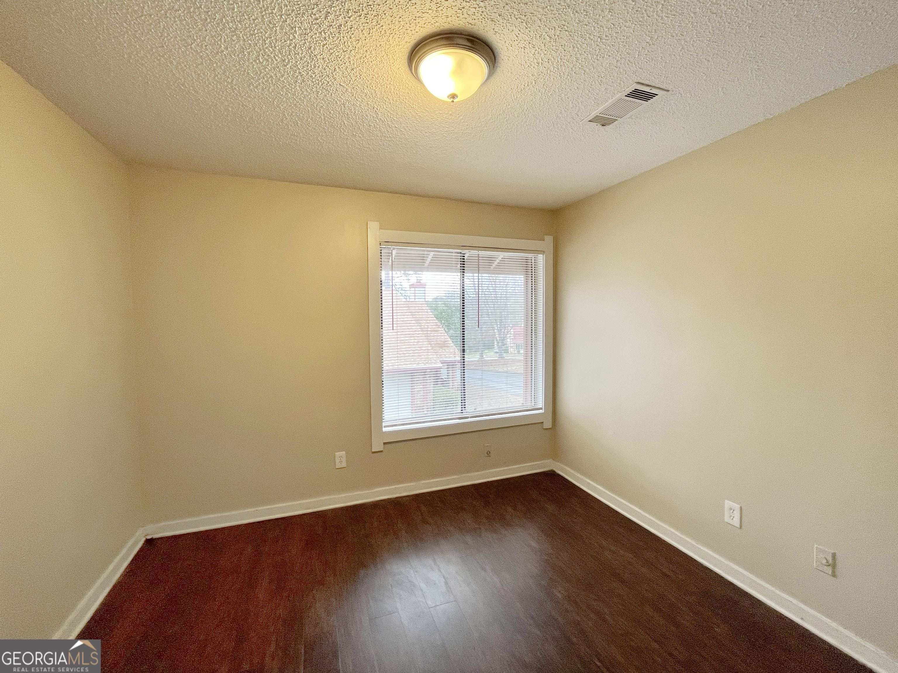 1153 Village Main Street Property Photo 14