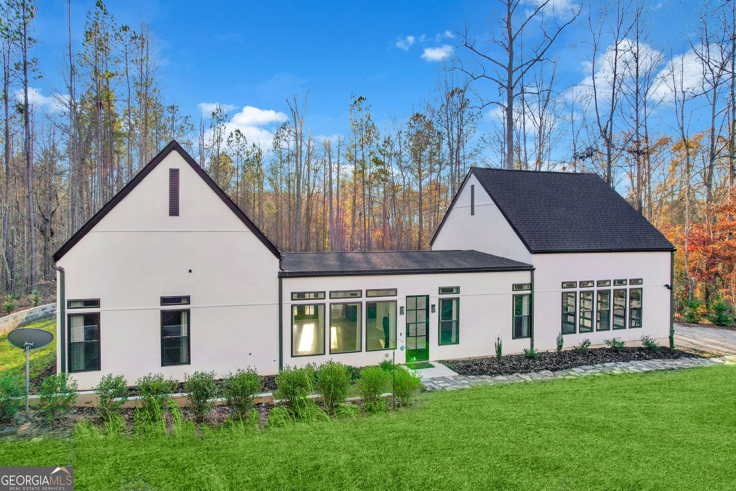 12490 Hamilton Road Property Photo 1