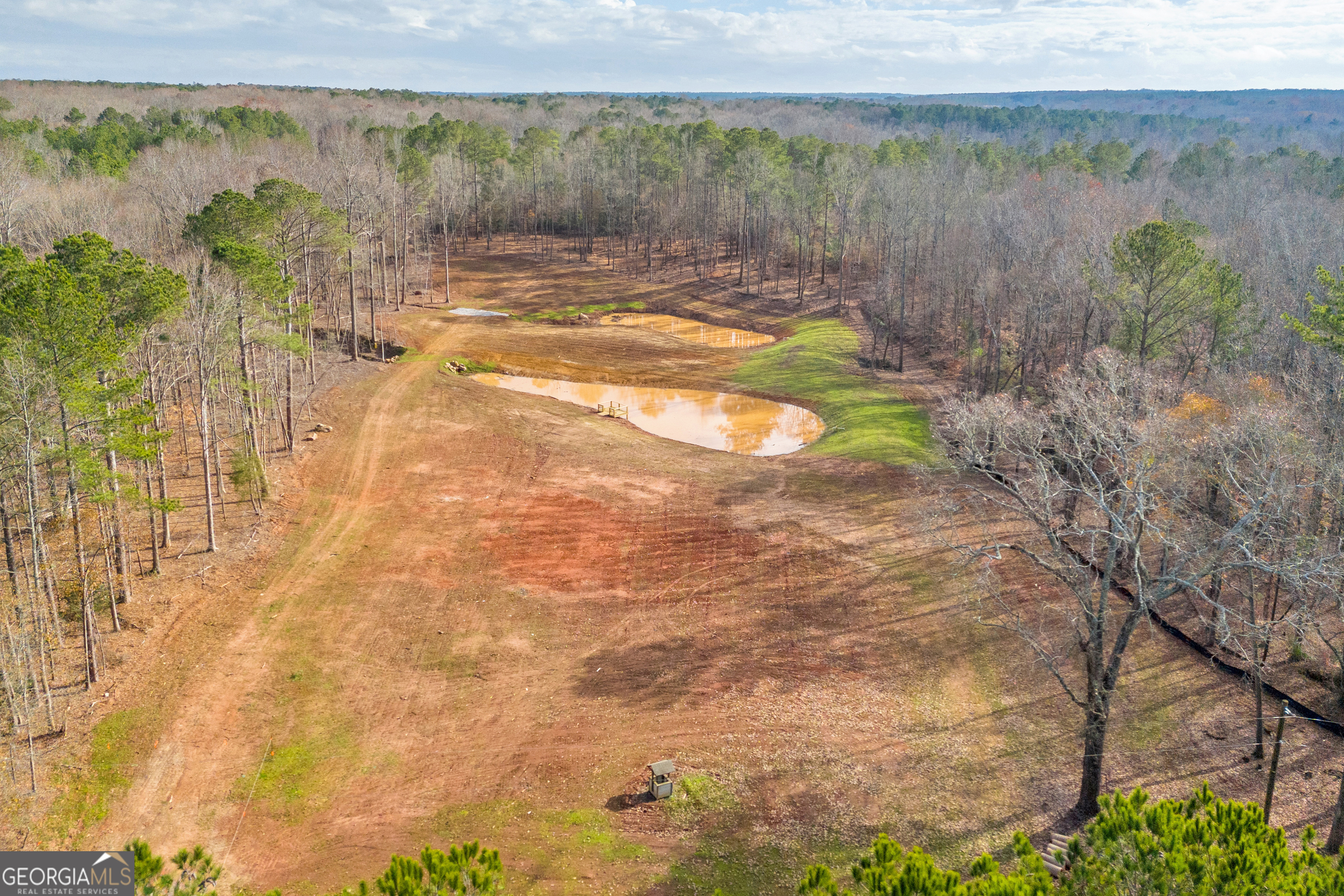 2401 Moores Ford Road Property Photo 7