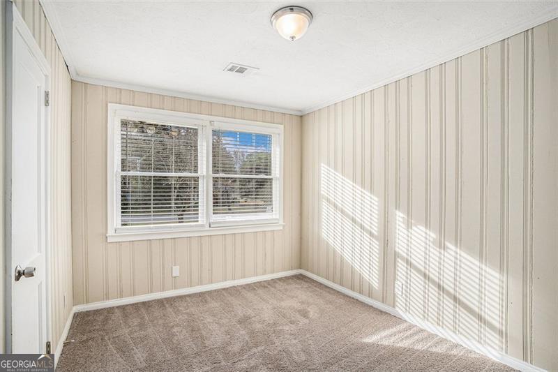1742 Lynn Lane Property Photo 16