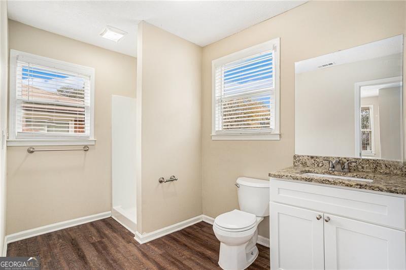 1742 Lynn Lane Property Photo 33
