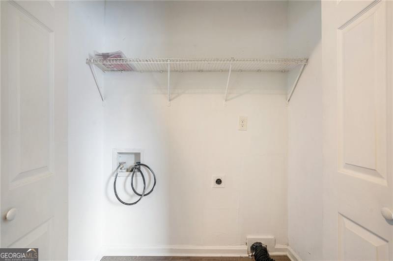 1742 Lynn Lane Property Photo 34