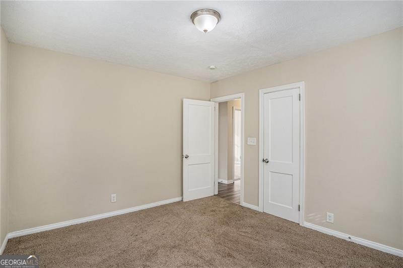 1742 Lynn Lane Property Photo 38