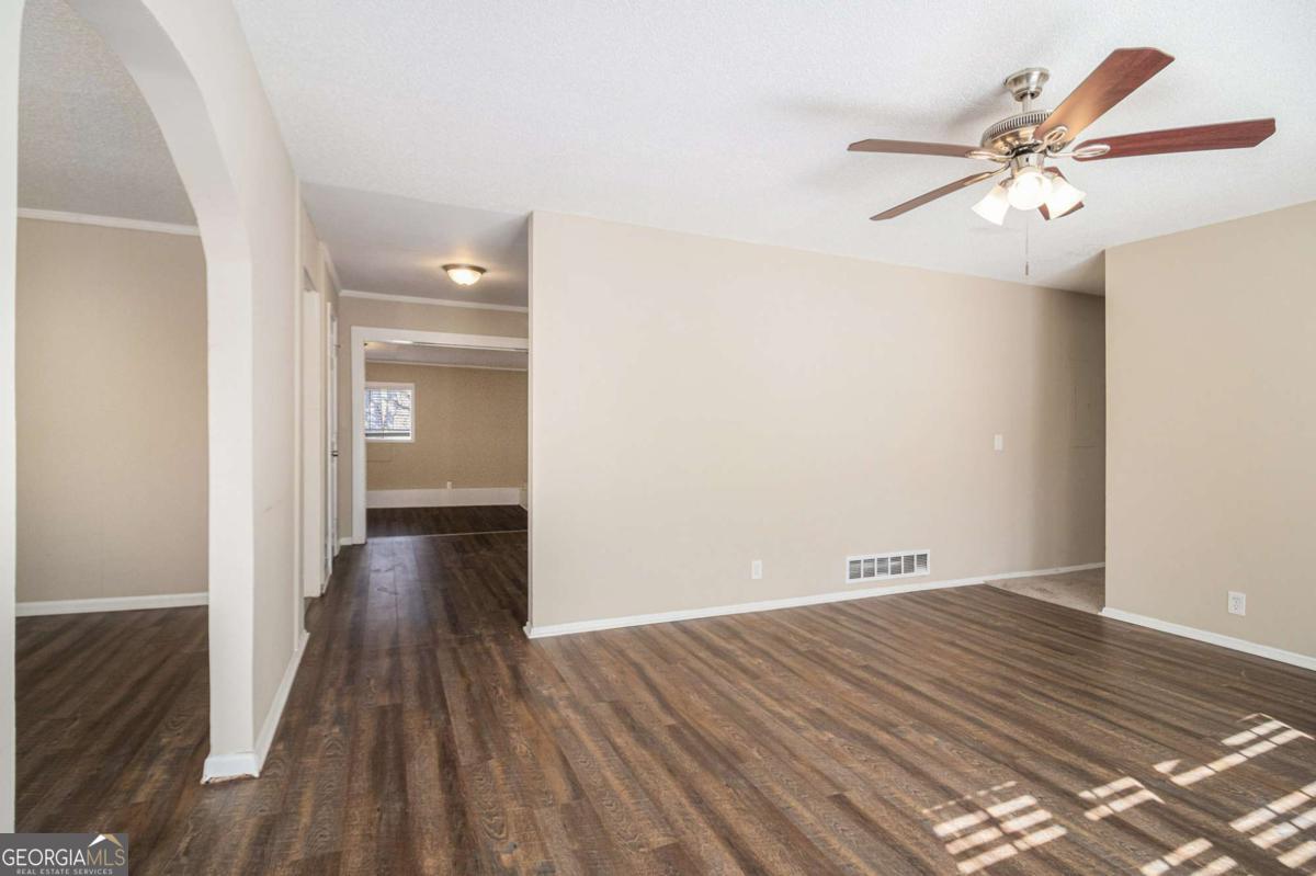 2496 Montezuma Circle Property Photo 6