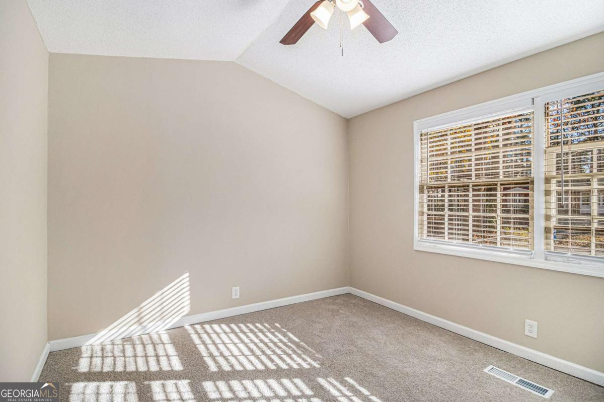 2496 Montezuma Circle Property Photo 16