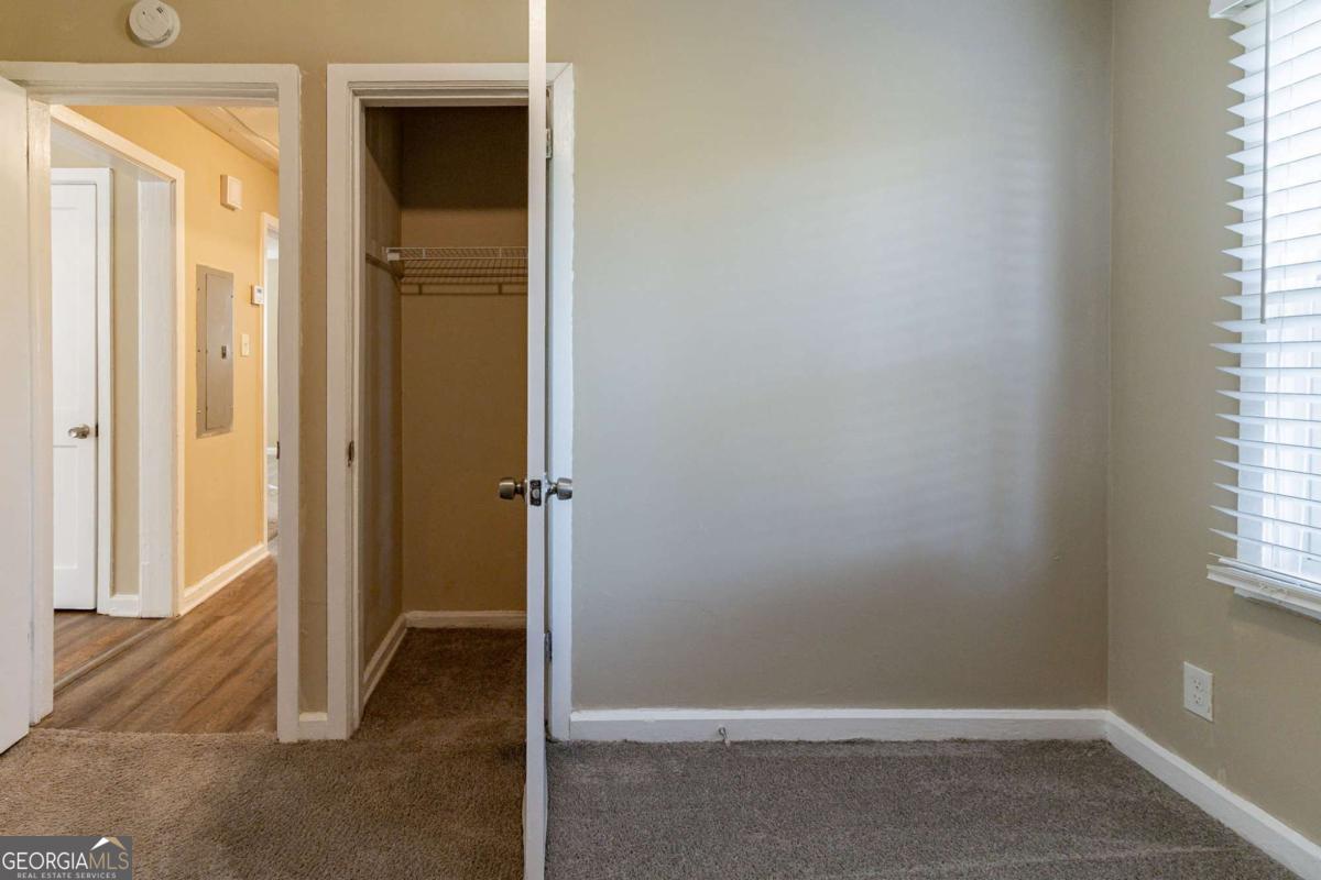 1807 Oakmont Drive Nw Property Photo 8