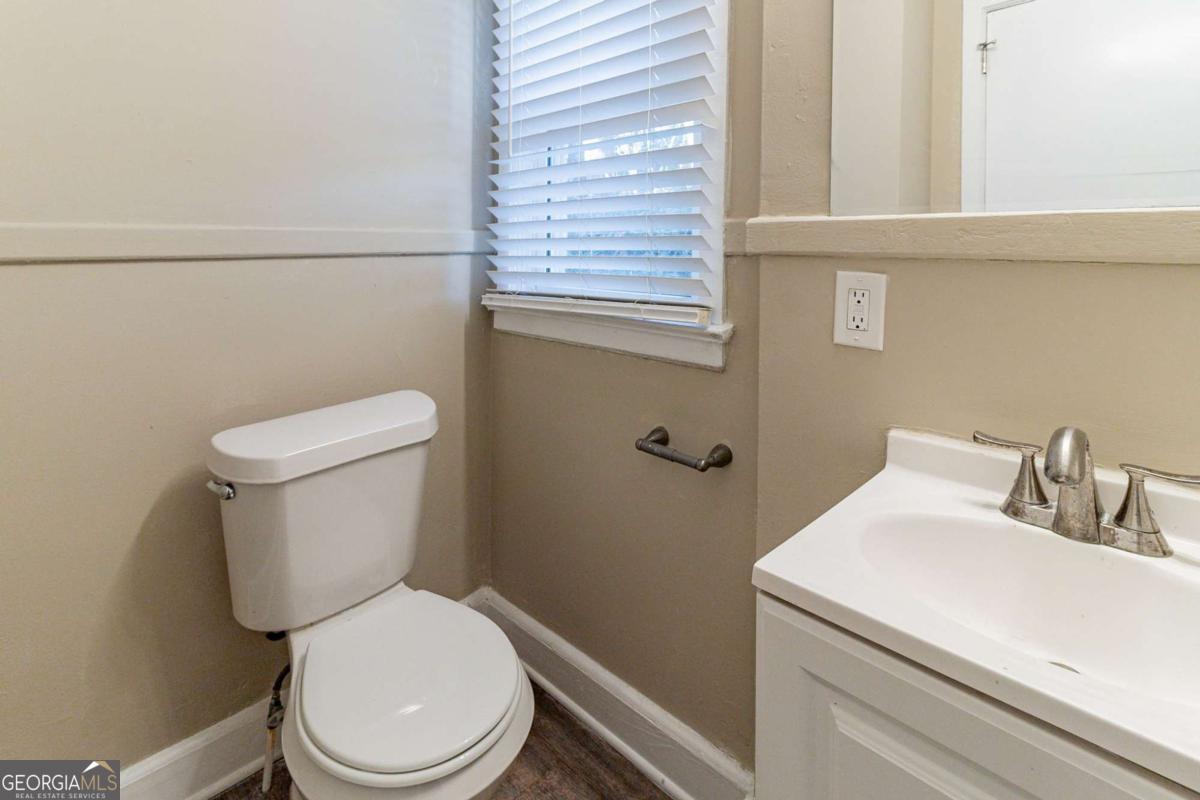 1807 Oakmont Drive Nw Property Photo 10