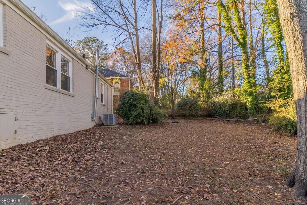 1807 Oakmont Drive Nw Property Photo 20