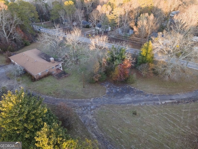 4039 Chapel Hill Road Property Photo 6