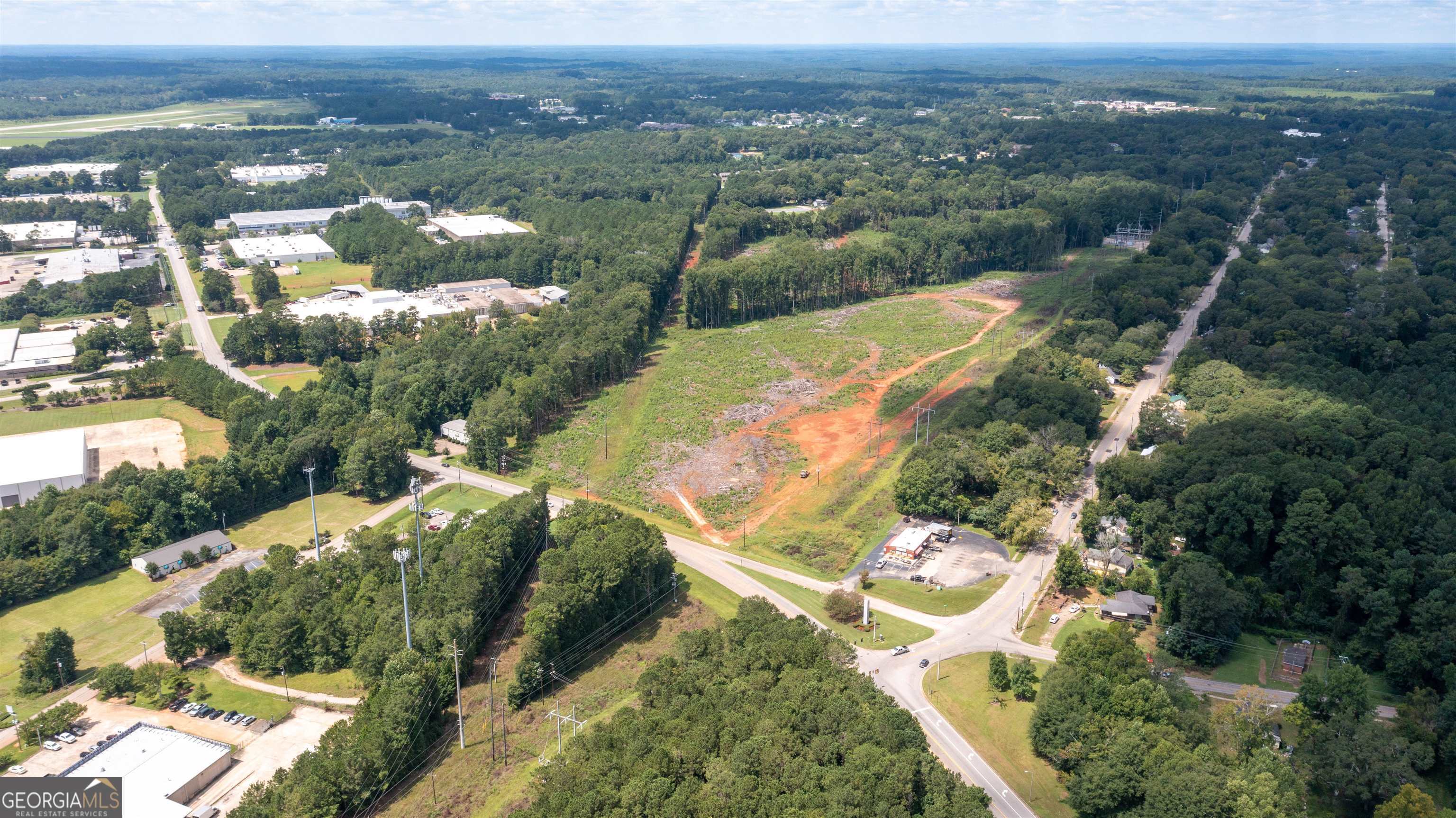 1510 W Lukken Industrial Drive Property Photo 4