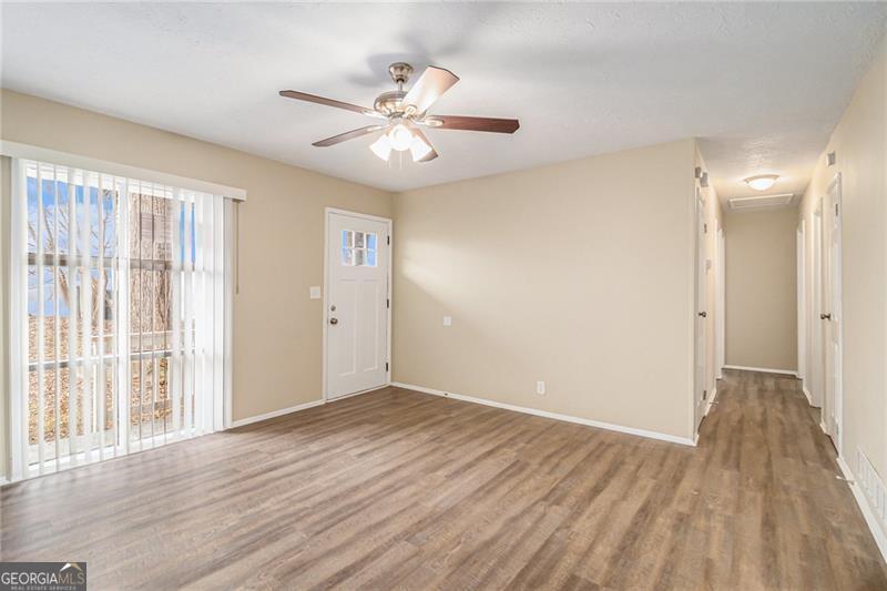 6979 Bruce Circle Property Photo 4