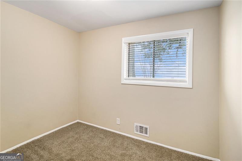 6979 Bruce Circle Property Photo 8