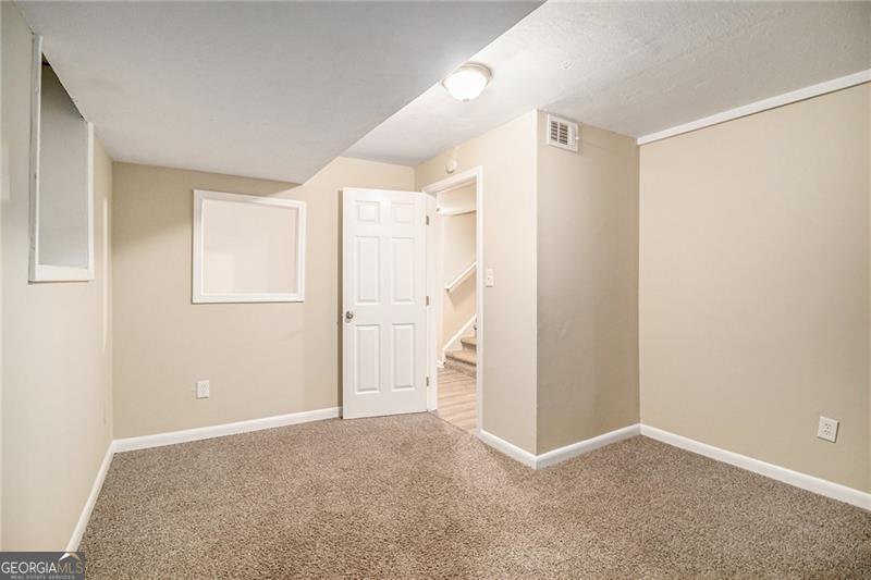 6979 Bruce Circle Property Photo 13