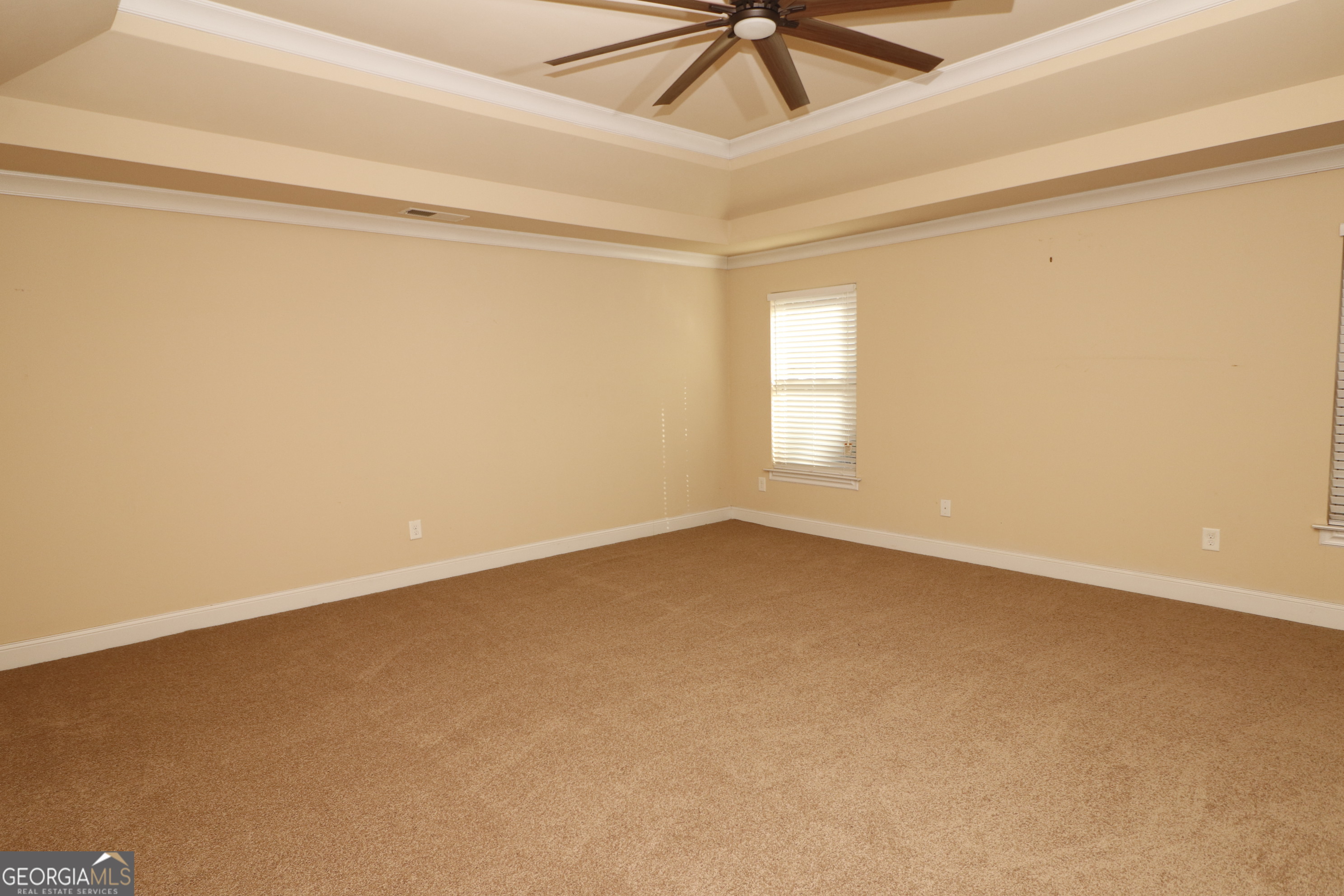 8178 Lochley Drive Property Photo 15