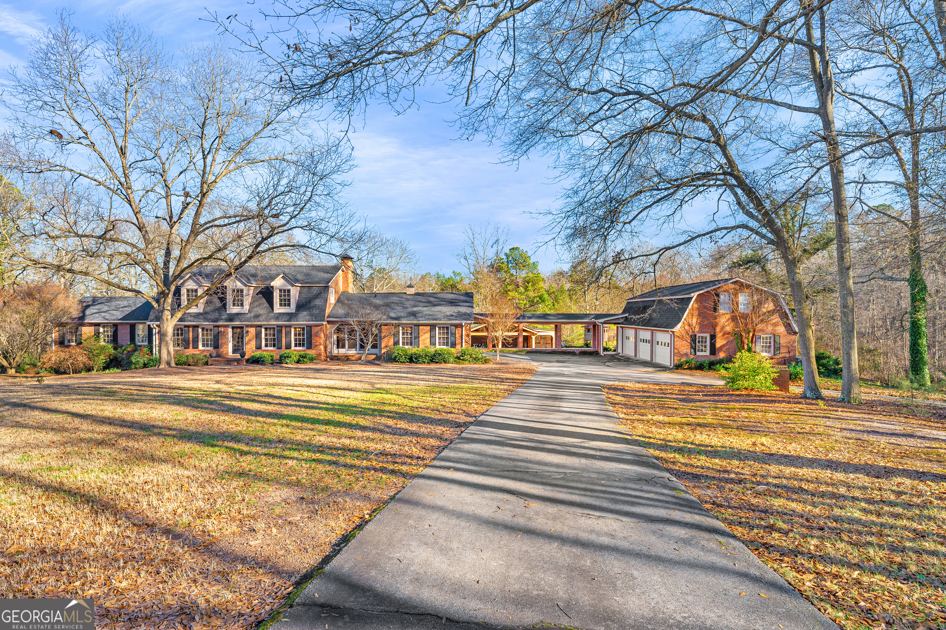 70 Lakeshore Drive Property Photo 1