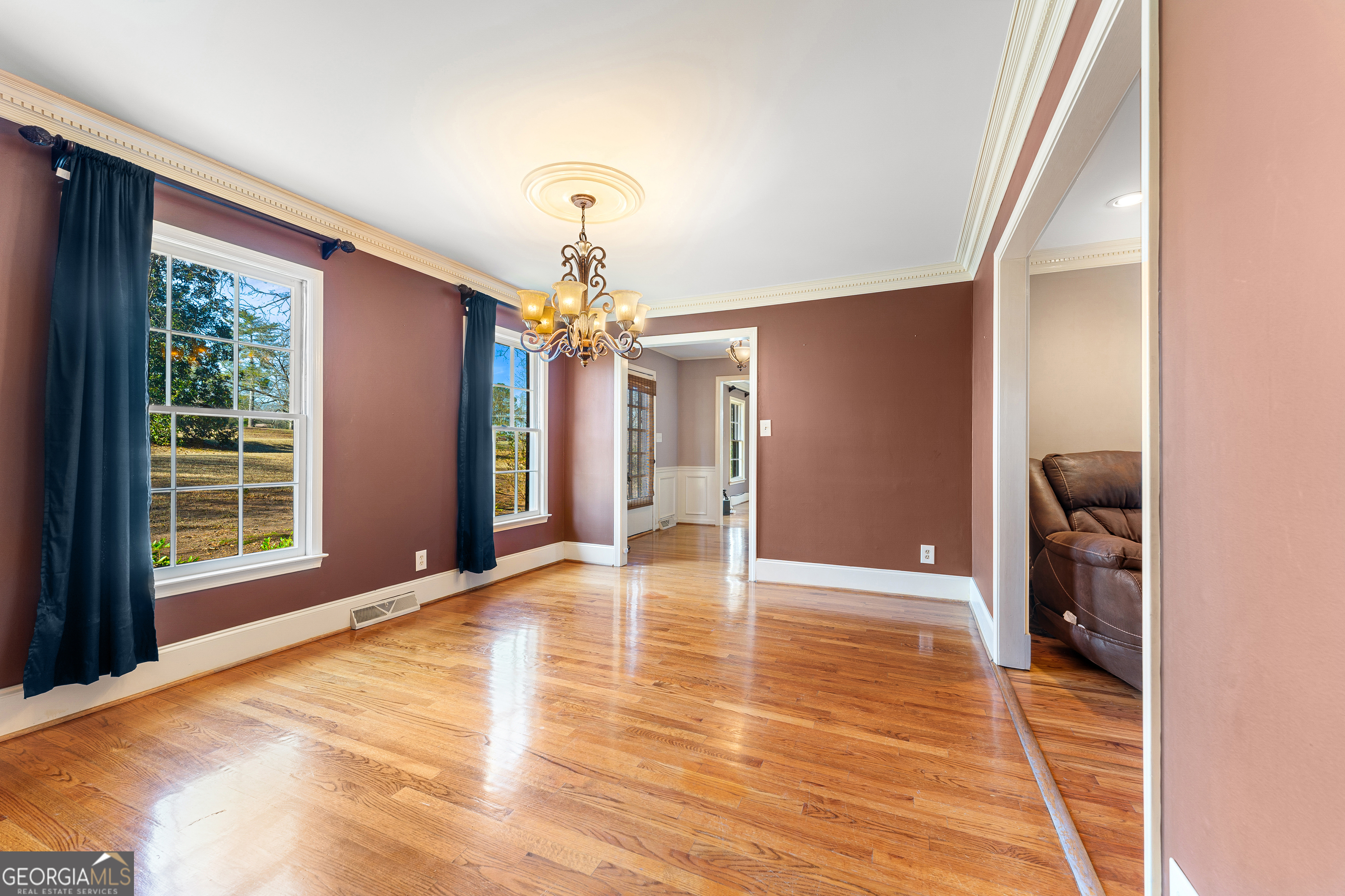 70 Lakeshore Drive Property Photo 8