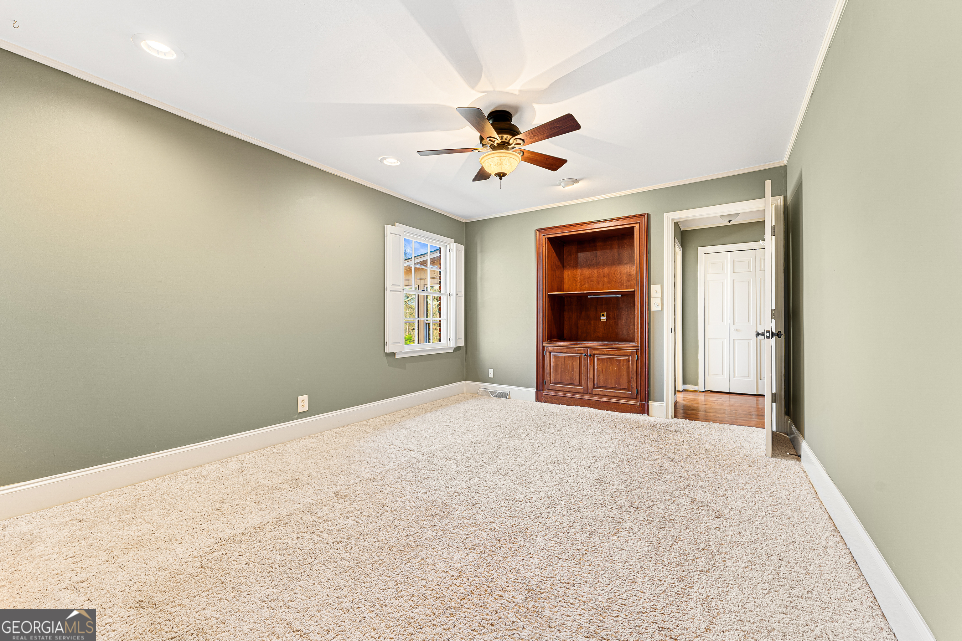 70 Lakeshore Drive Property Photo 20