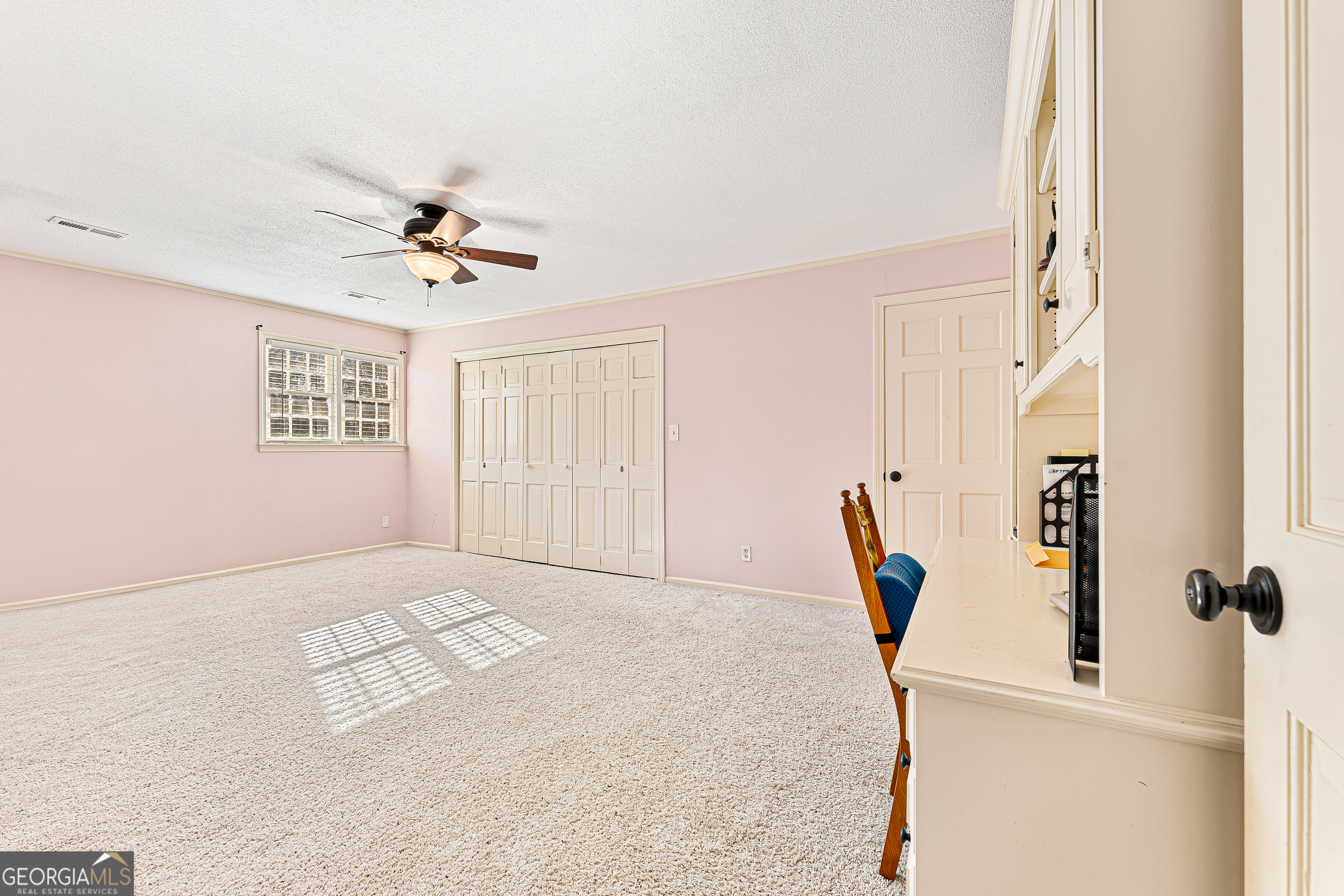 70 Lakeshore Drive Property Photo 32
