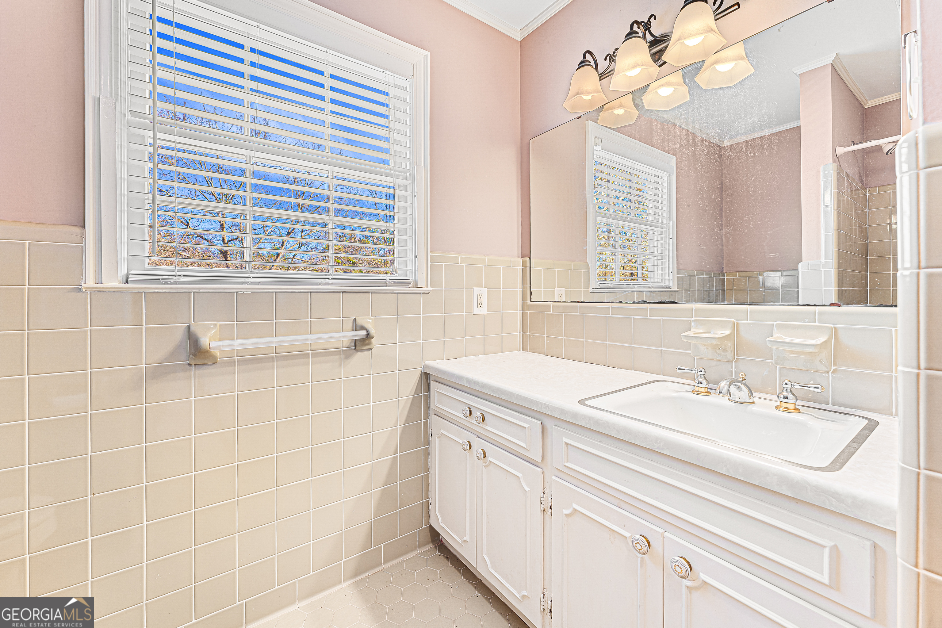 70 Lakeshore Drive Property Photo 35