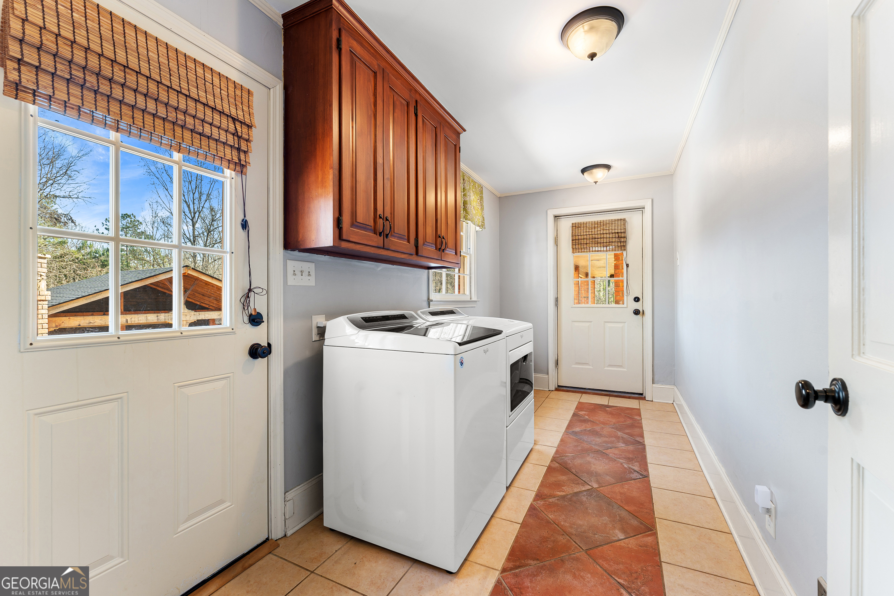 70 Lakeshore Drive Property Photo 42
