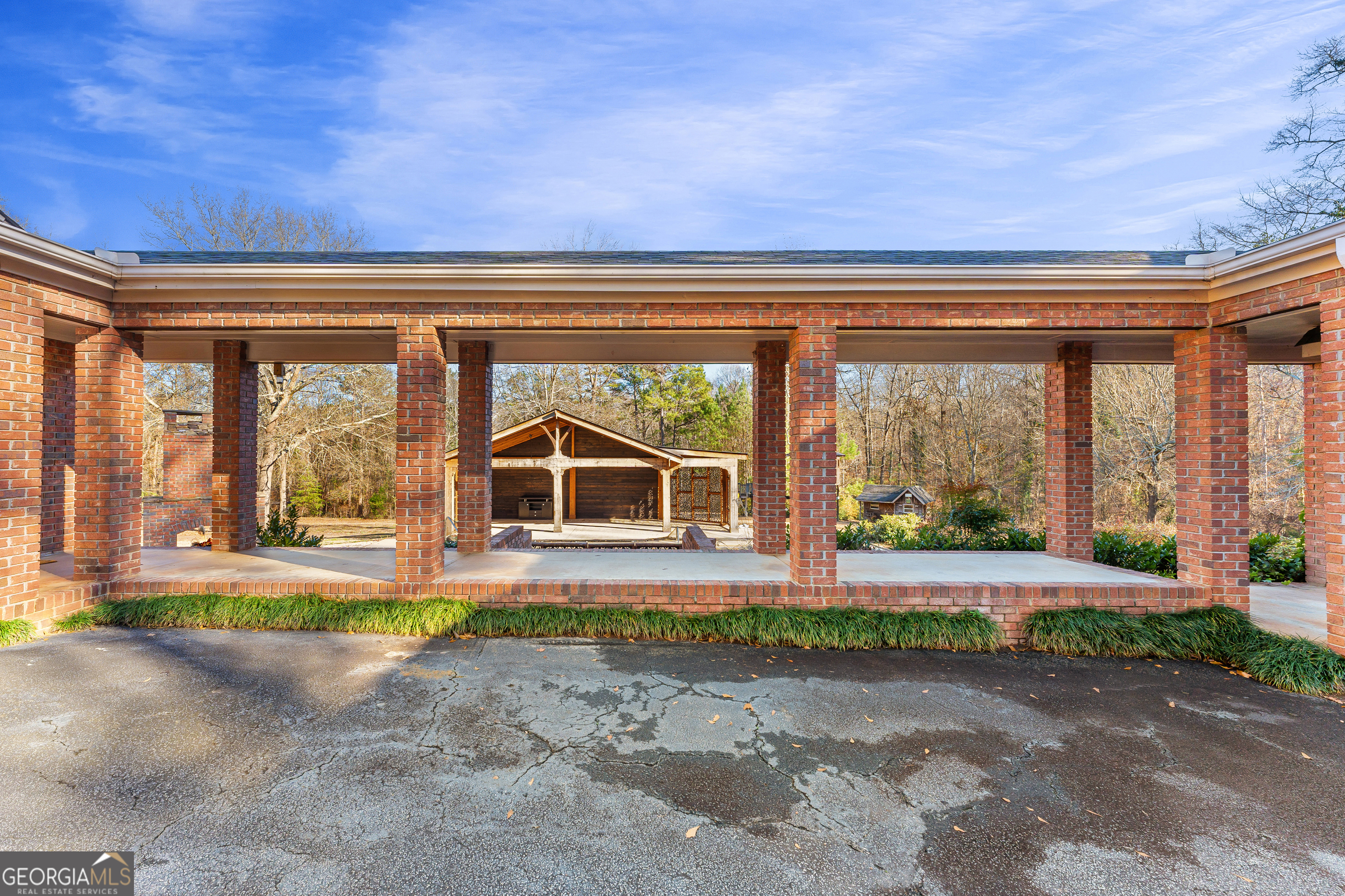 70 Lakeshore Drive Property Photo 45