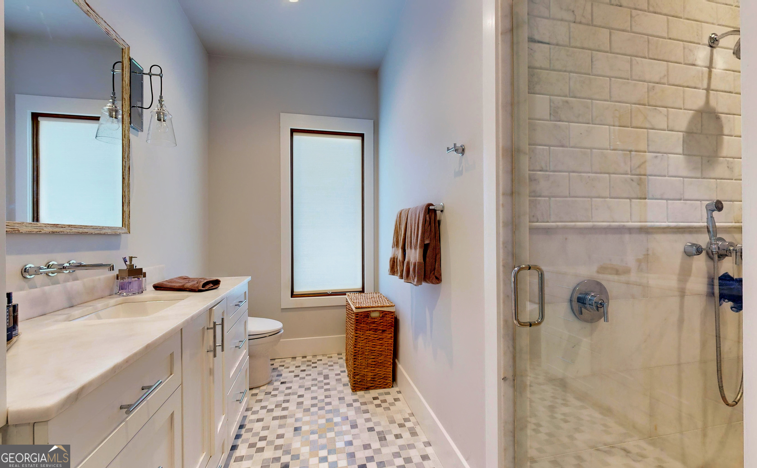305 Yacht Club Lane Property Photo 17