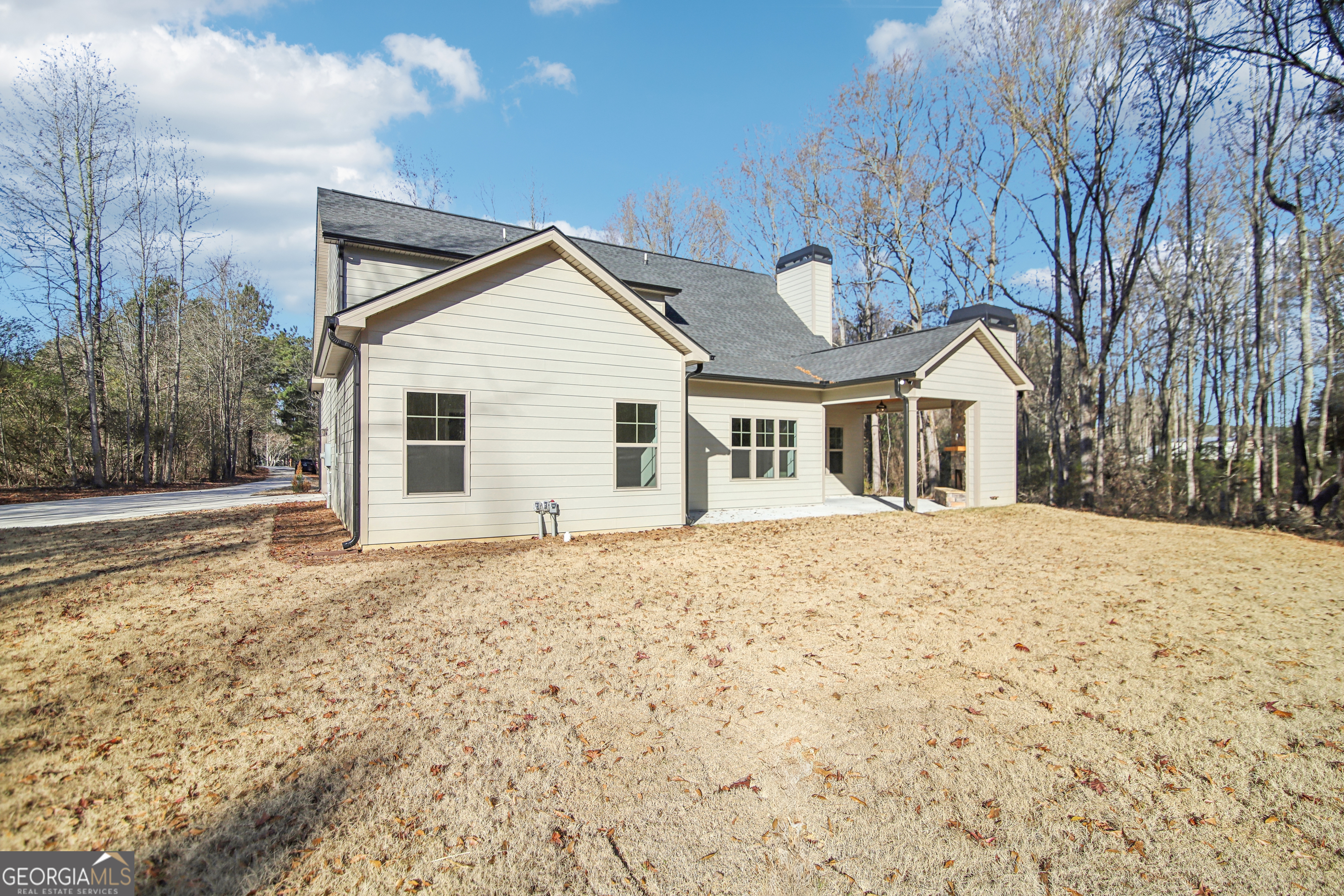 233 Irish Hill Drive Property Photo 8