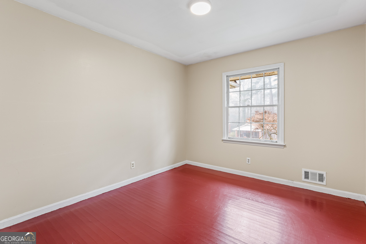 4334 Greenleaf Circle Sw Property Photo 16