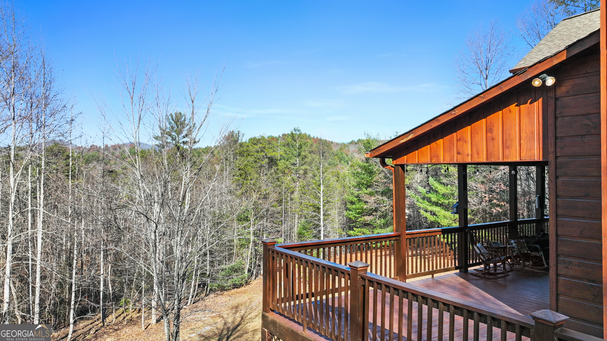 220 Mountain High Drive Property Photo 7