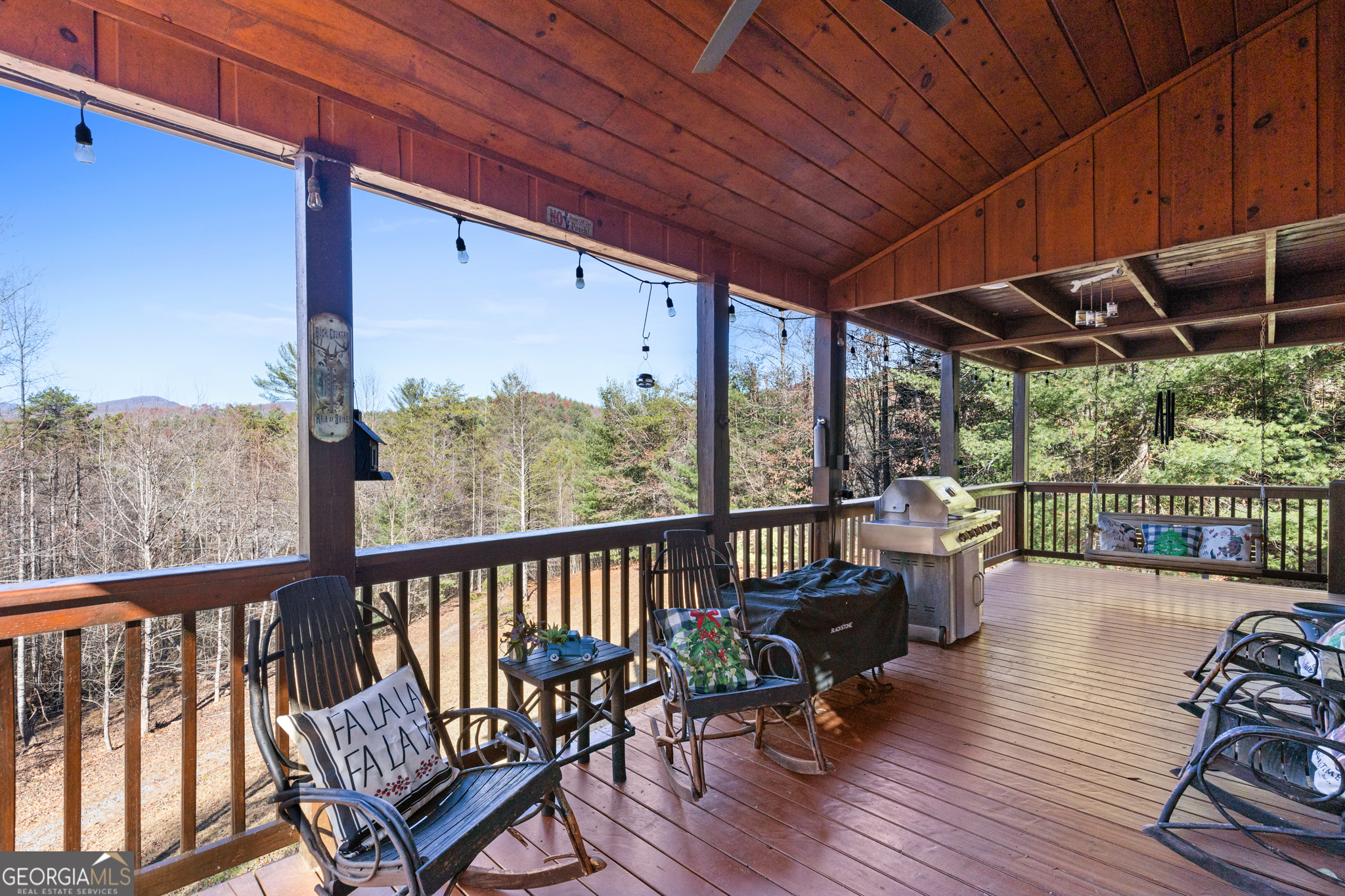 220 Mountain High Drive Property Photo 15