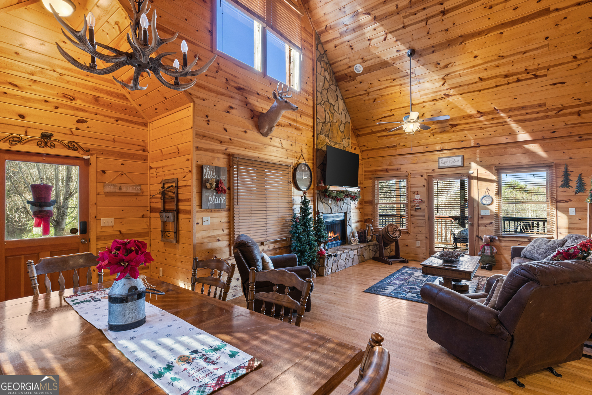 220 Mountain High Drive Property Photo 20