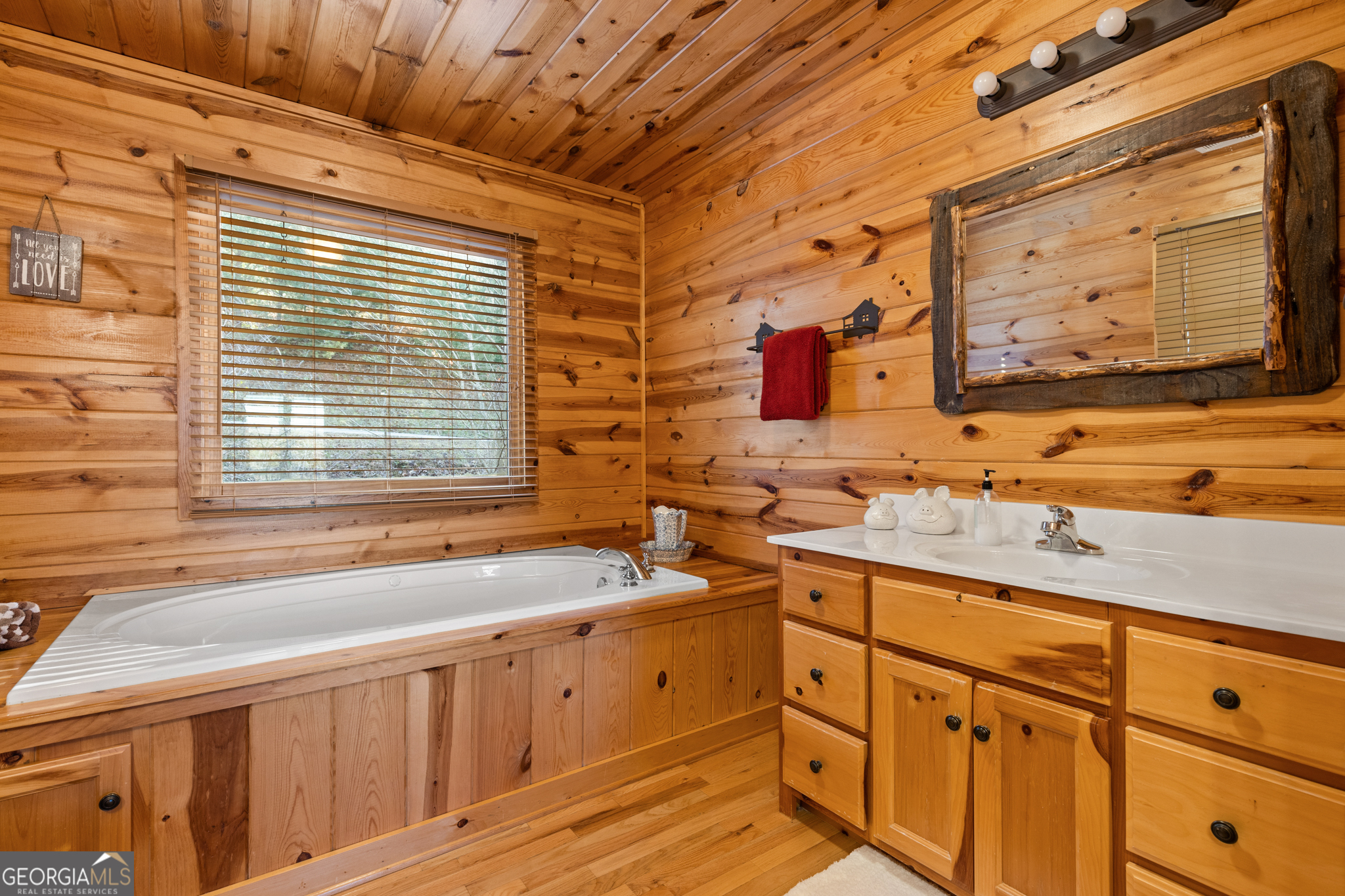 220 Mountain High Drive Property Photo 42