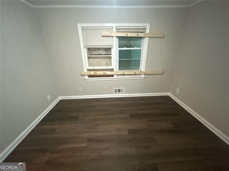 4887 Glenwood Property Photo 14