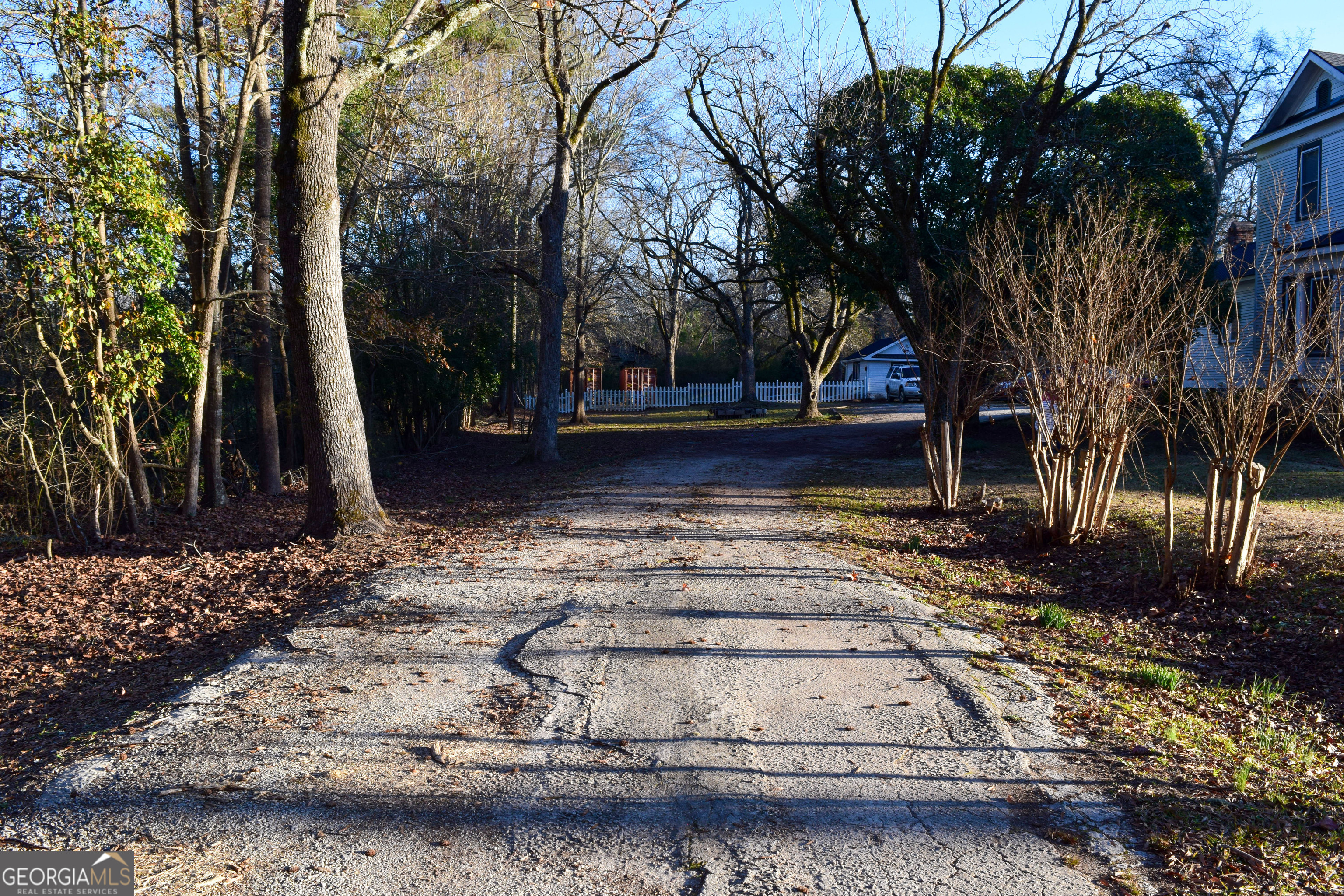 6464 Danburg Road Property Photo 23