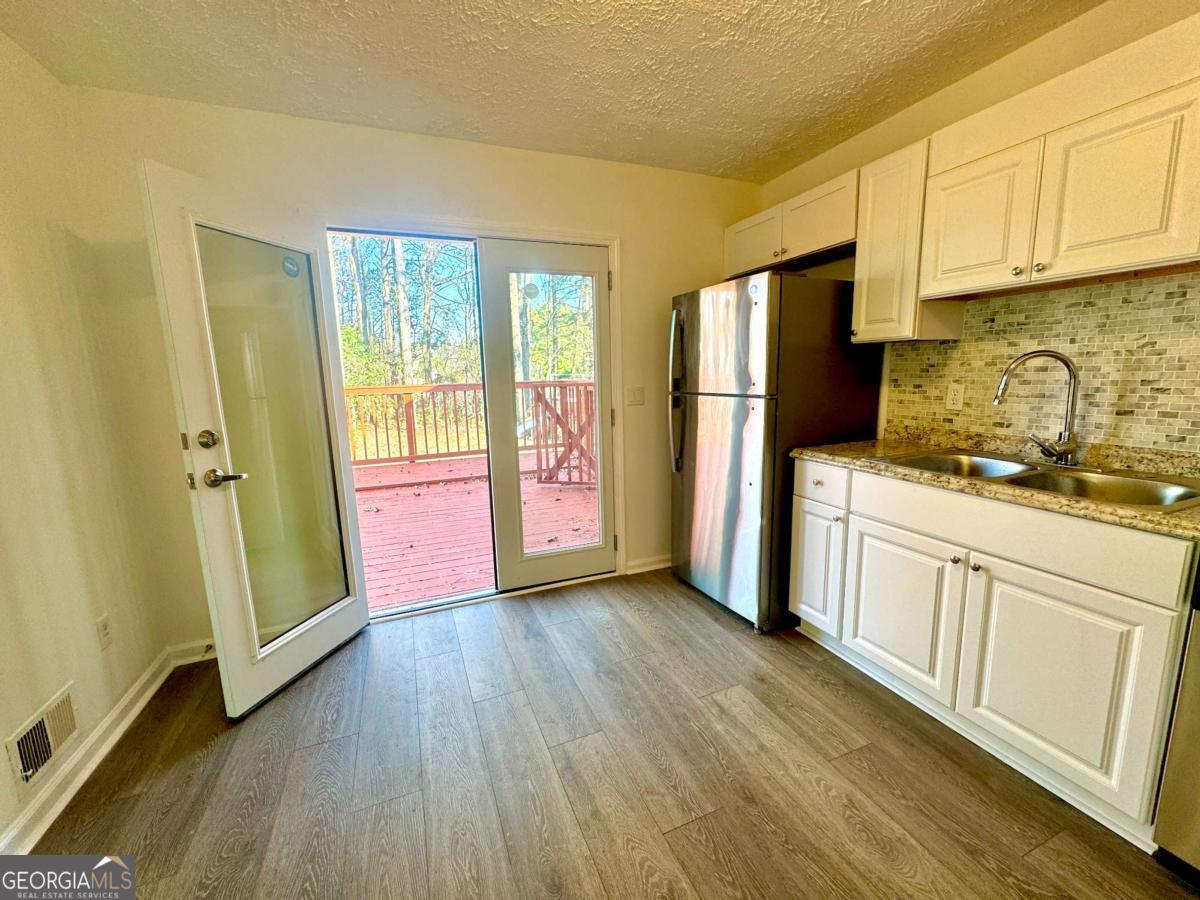 3945 Peninsula Court Property Photo 20