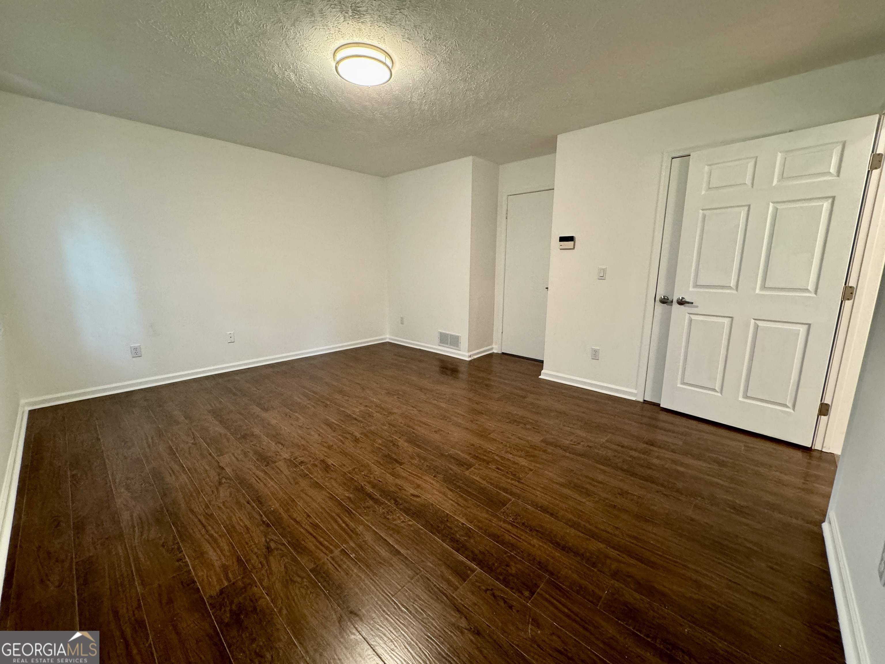 3945 Peninsula Court Property Photo 26