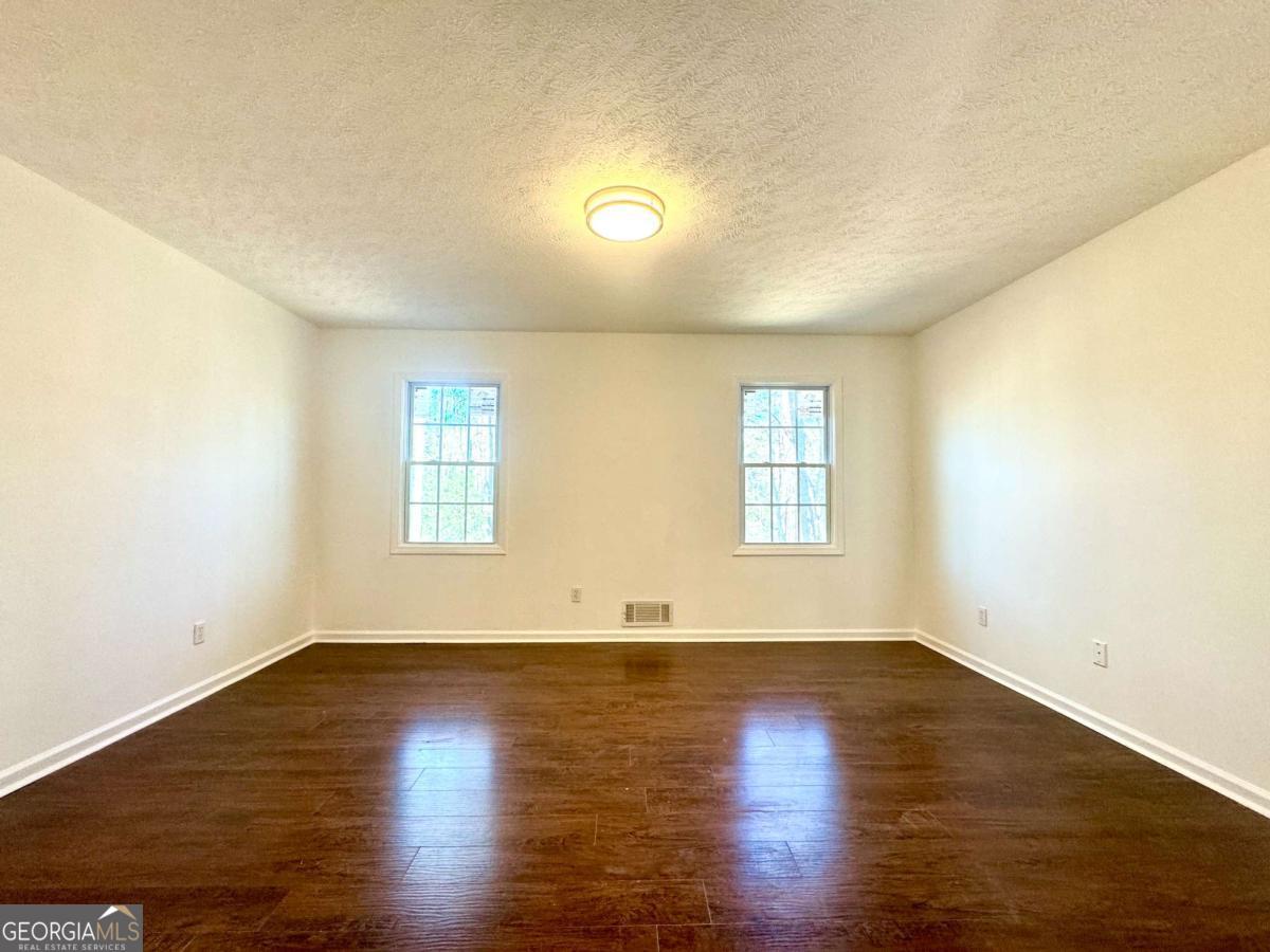 3945 Peninsula Court Property Photo 28
