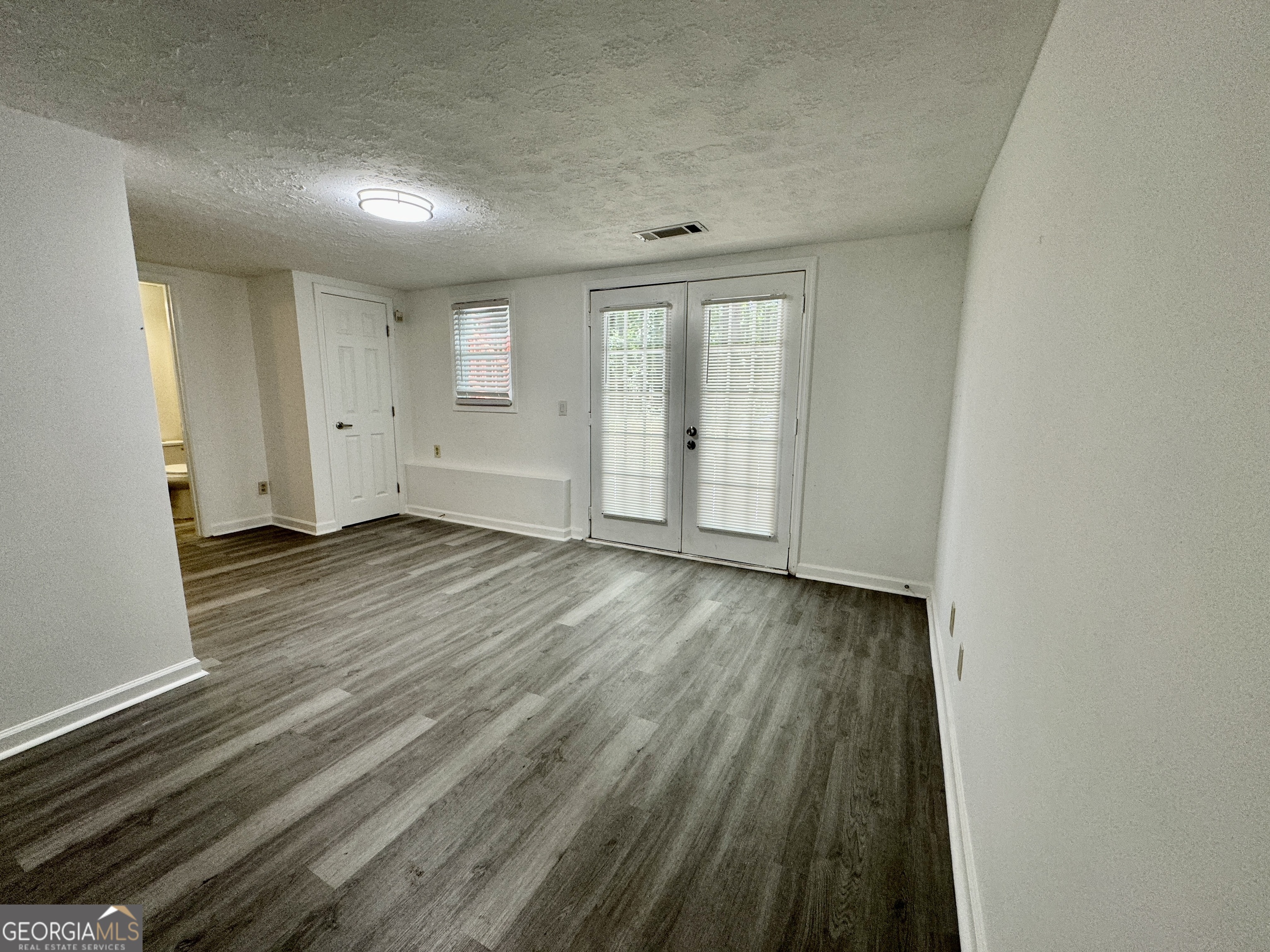 3945 Peninsula Court Property Photo 43