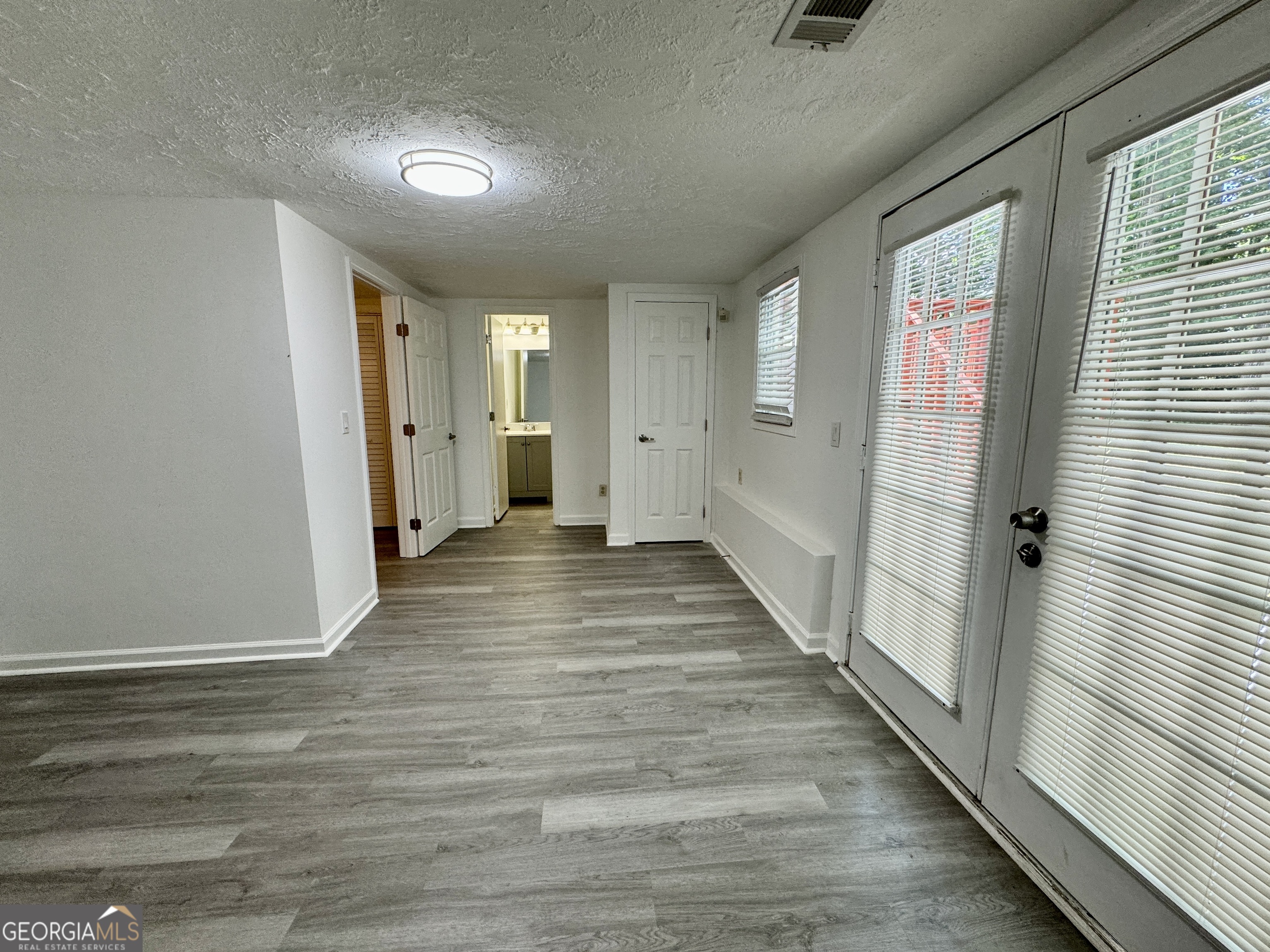 3945 Peninsula Court Property Photo 44