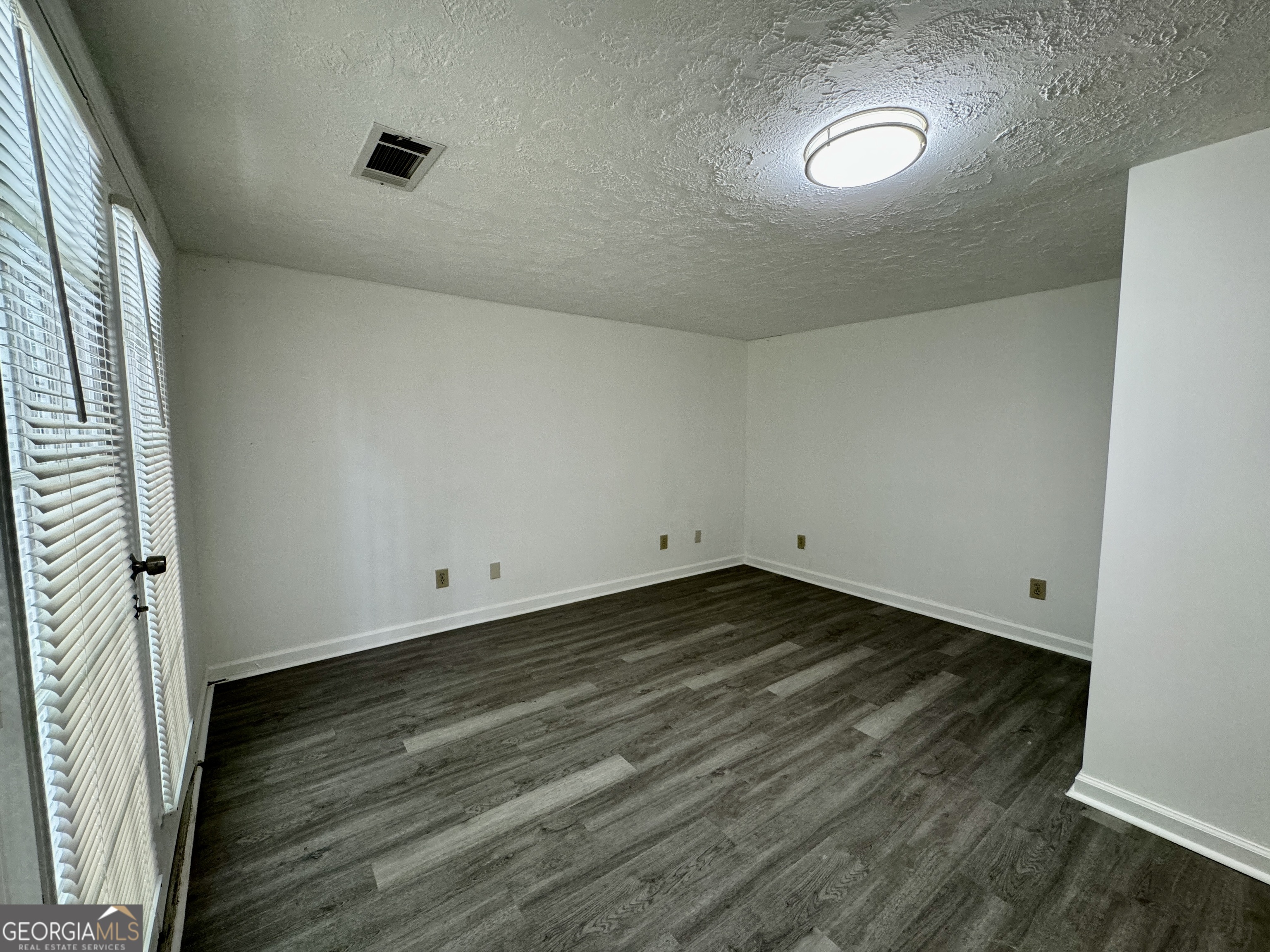 3945 Peninsula Court Property Photo 45