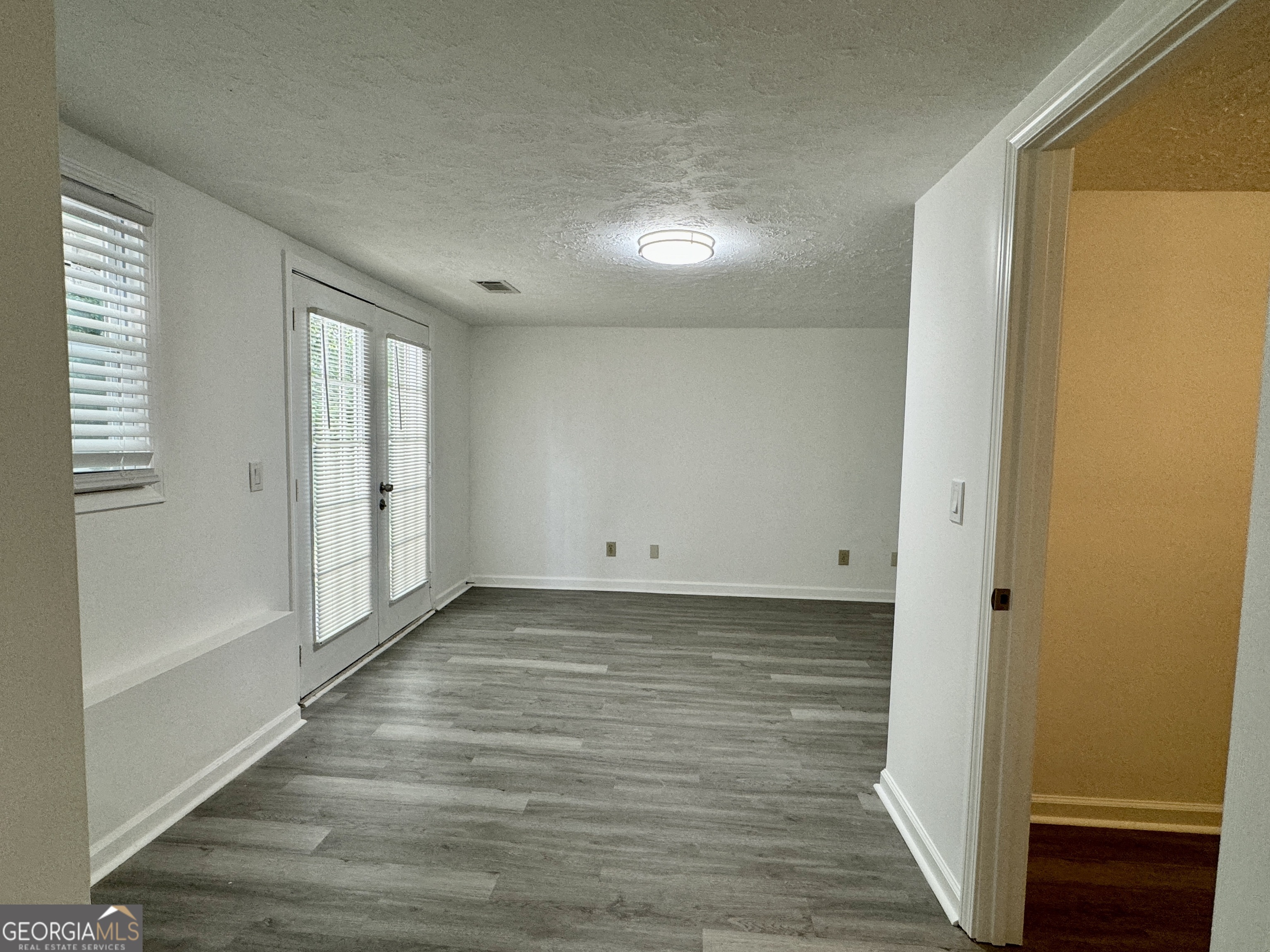 3945 Peninsula Court Property Photo 46