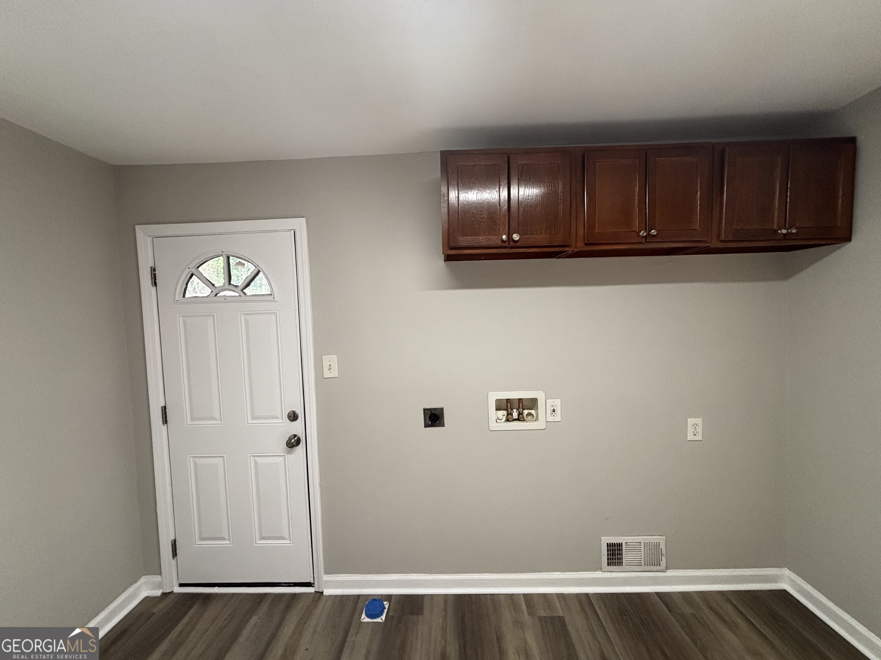 2028 Wells Drive Sw Property Photo 15
