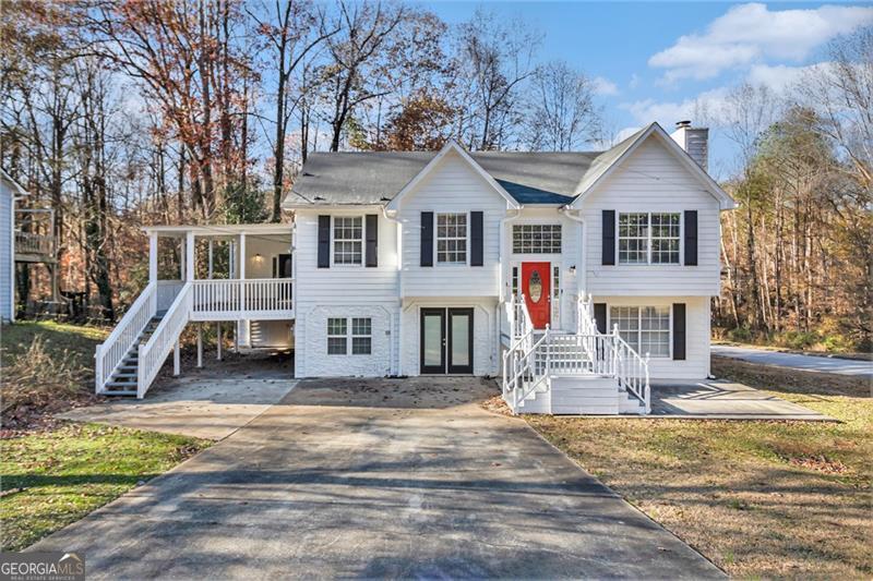 3563 Stratford Property Photo 1