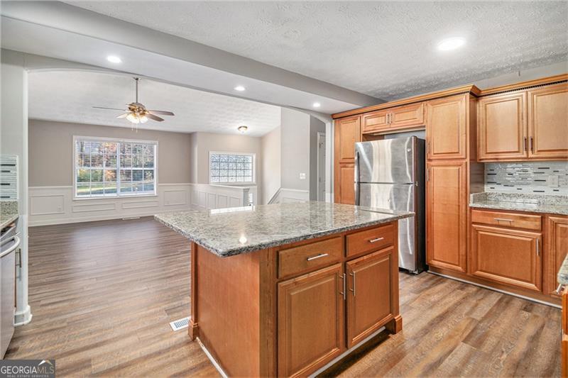 3563 Stratford Property Photo 7