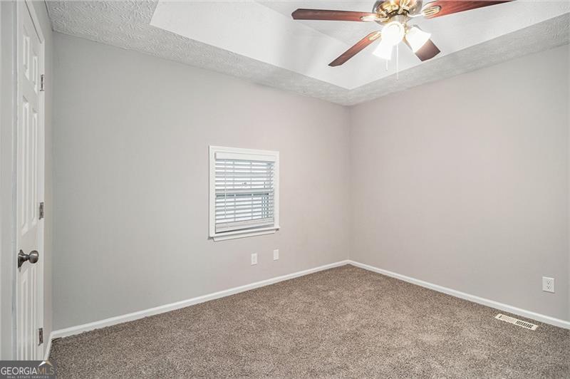 3563 Stratford Property Photo 8
