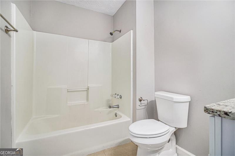 3563 Stratford Property Photo 15